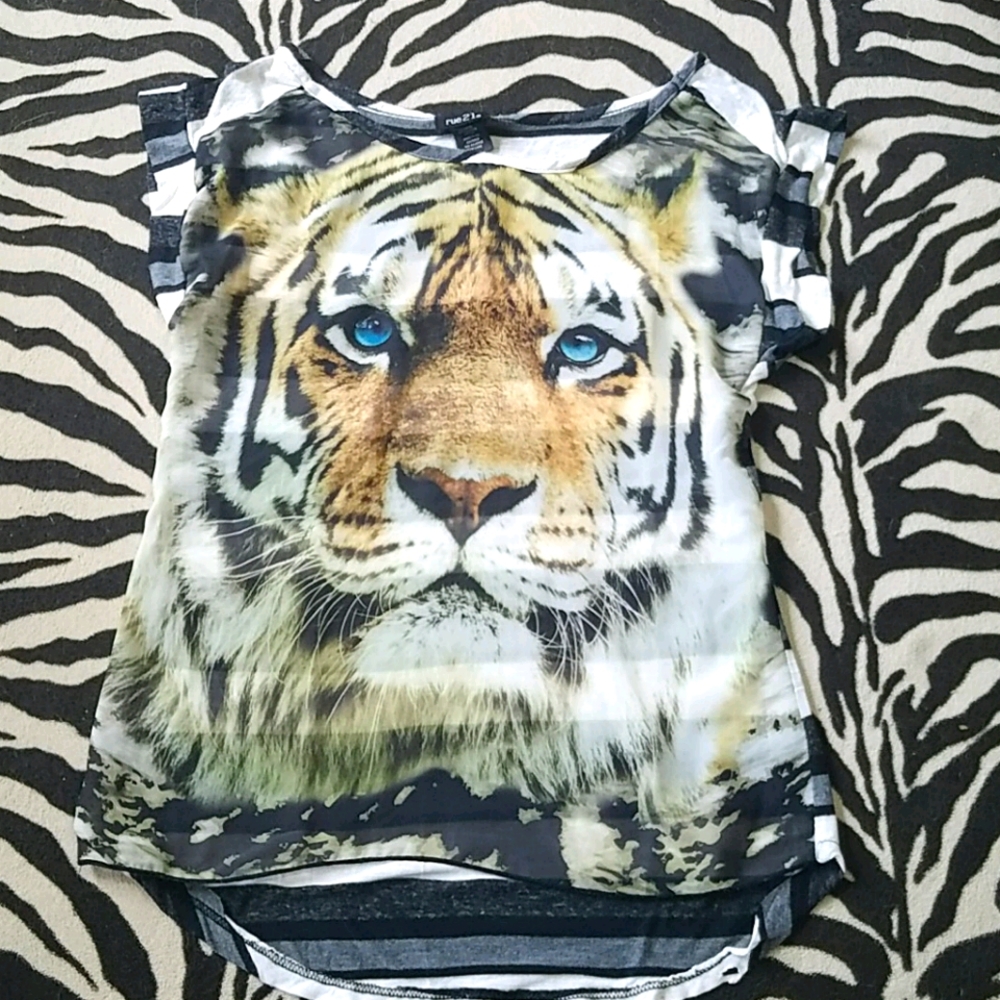 Mesh Tiger and Striped Back Top - Picture 1 of 11